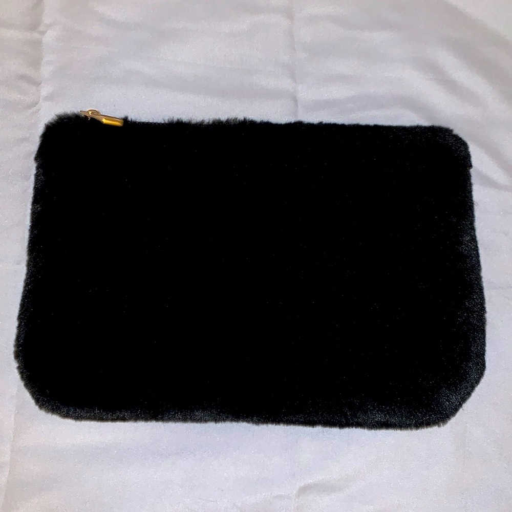 Faux Fur Clutch💎